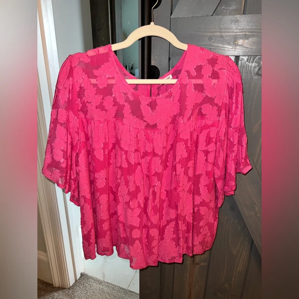 New! Never worn size large - Picture 1 of 1